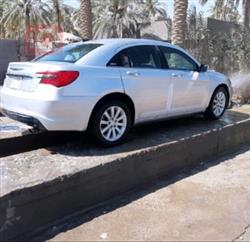 Chrysler 200
